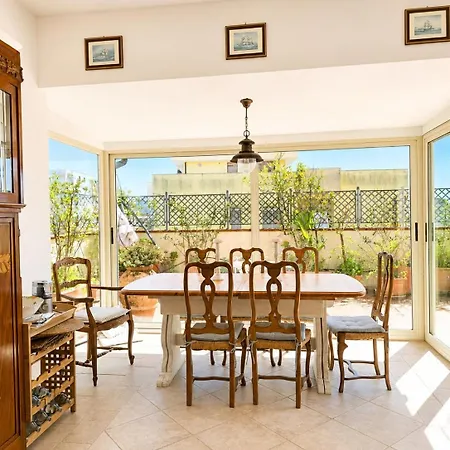 Apartament Penthouse With Solarium Sabaudia